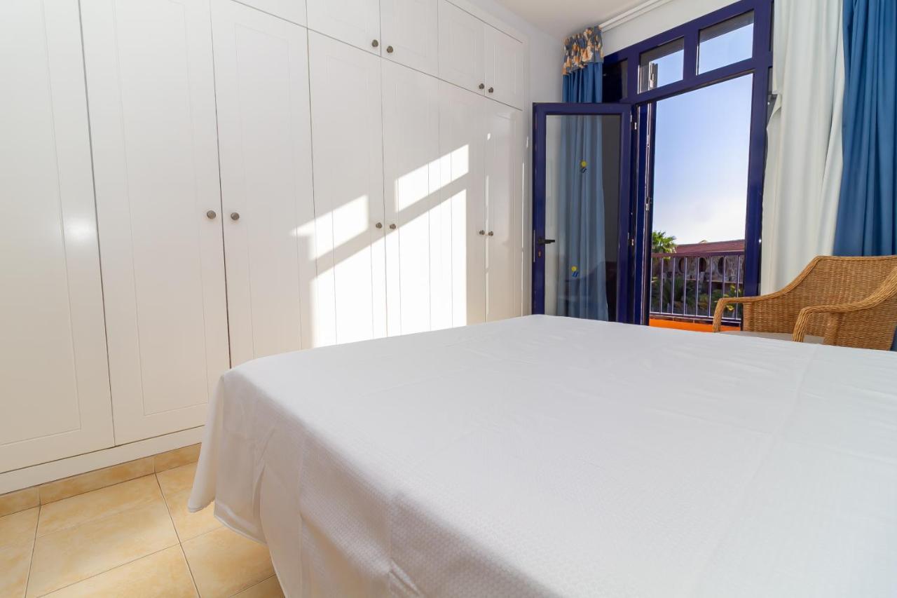 Duplex Meloneras With Free Wifi And Private Garden Villa Bagian luar foto