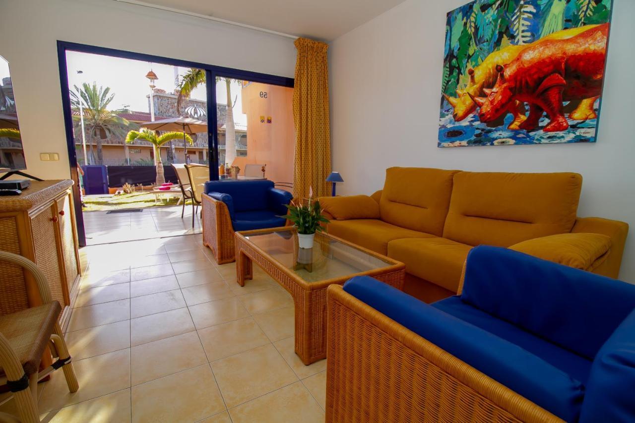 Duplex Meloneras With Free Wifi And Private Garden Villa Bagian luar foto
